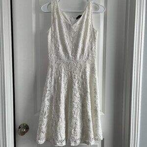 White floral lace dress v neck